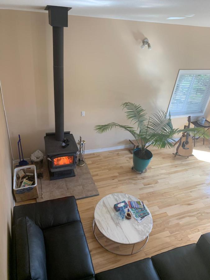 Salish And Bed & Breakfast