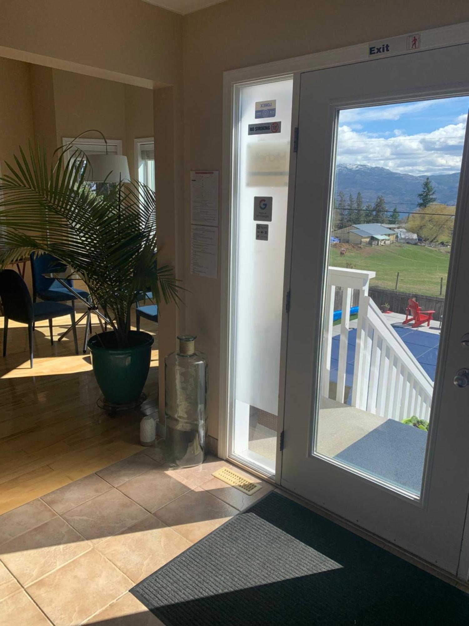 Salish And Bed & Breakfast *